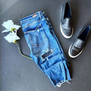 Sneak Peak Skinny Jeans with Rips